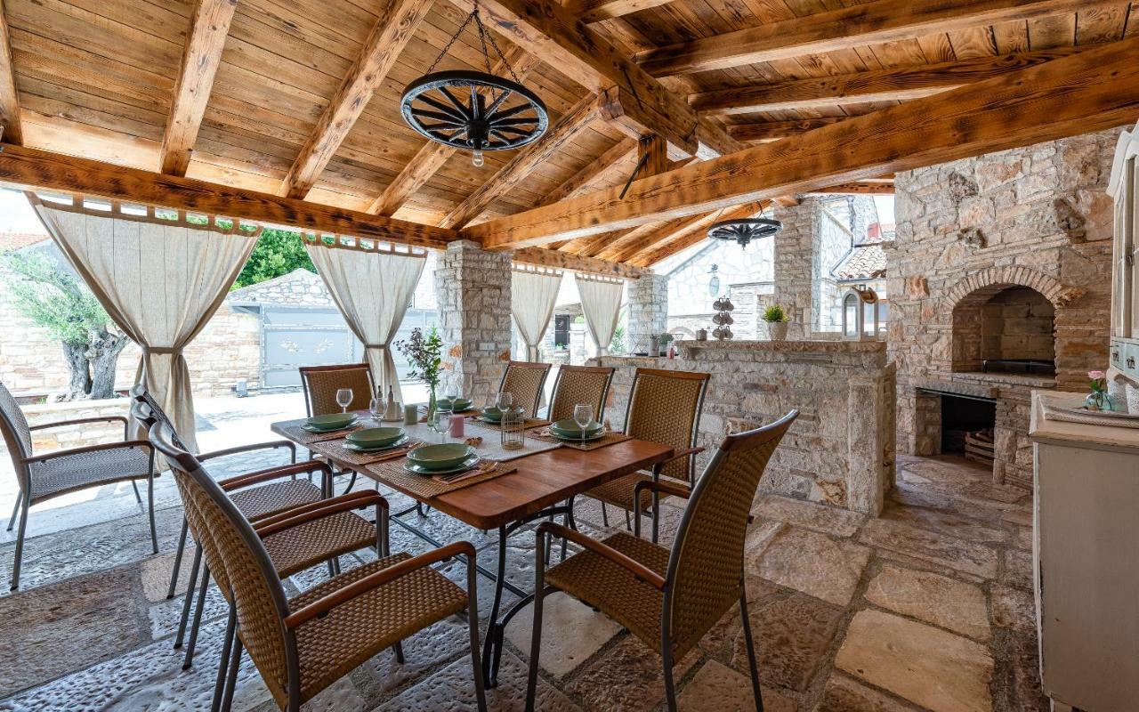 הוילה Marčana Casa Di Roccia מראה חיצוני תמונה