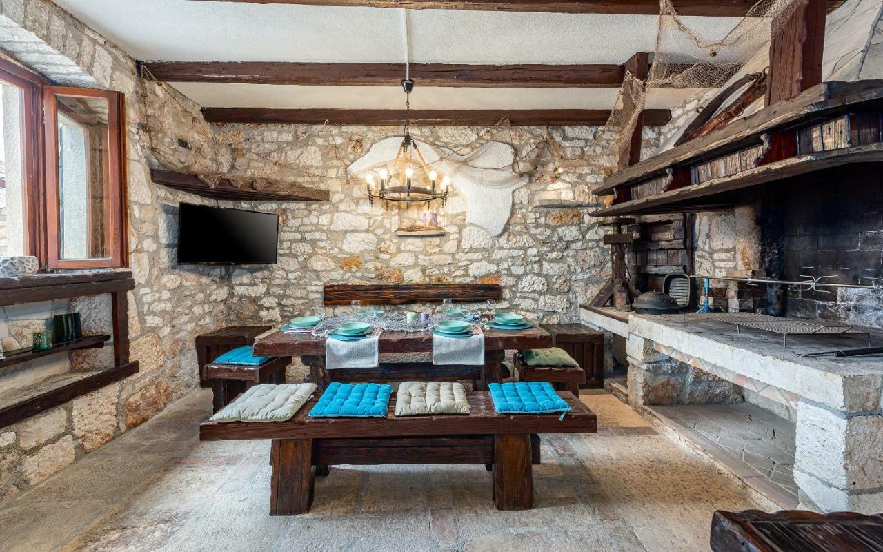 הוילה Marčana Casa Di Roccia מראה חיצוני תמונה